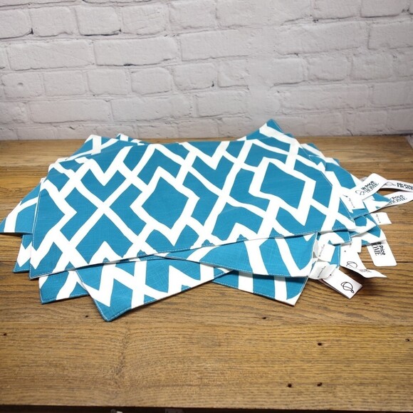 19"x 13" Set Of 8 Placemats NWT - Picture 5 of 5